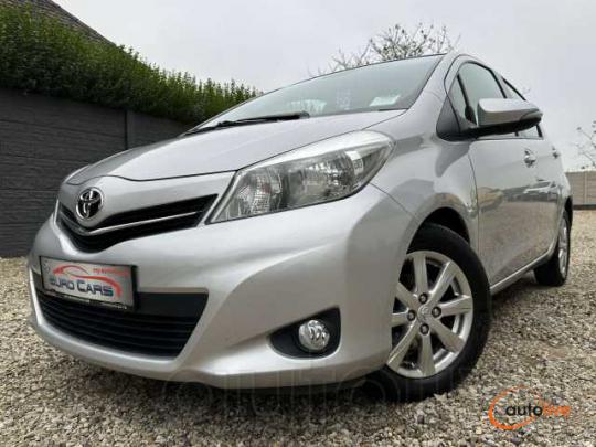 Toyota Yaris 1.33i VVT-i Active 5P/ BLUETOOTH/NAVI/CLIM/1ER PRO - 1