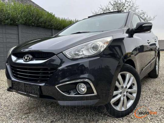 Hyundai iX35 1.7 CRDi 2WD EXECUTIVE /CUIR/NAVI/PDC/TOIT PANO - 1