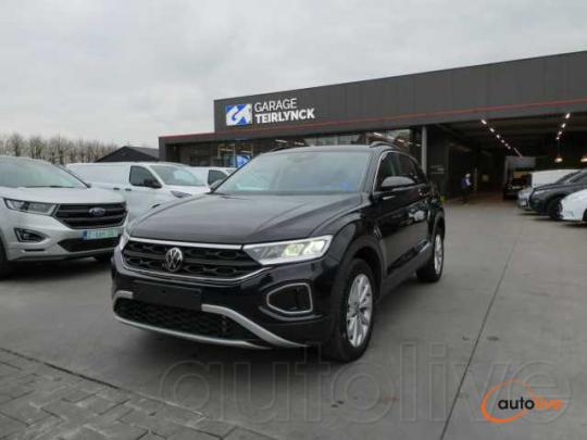 Volkswagen T-Roc 1.5 TSi 150pk DSG Business Luxe '23 54000km (19843) - 1