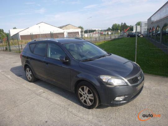 KIA CEE'D COMBI 1.6 CRDI - 1