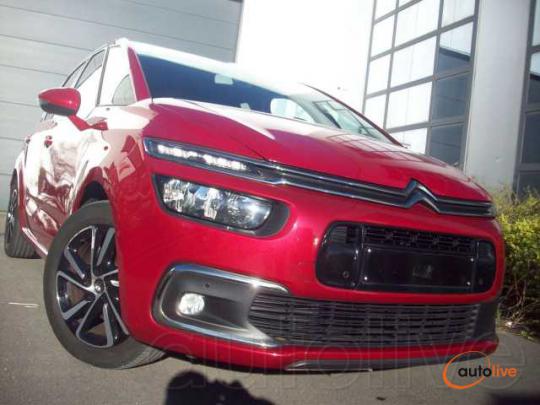 Citroen C4 1.2 PureTech Shine S - 1