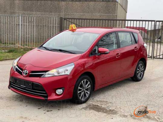 Toyota Verso 1.6i Comfort & Pack Dynamic - 1