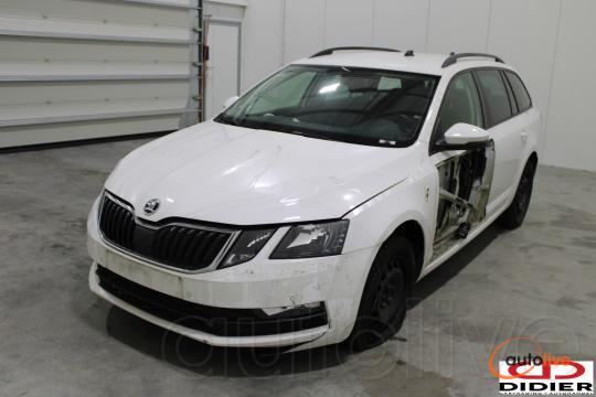 SKODA OCTAVIA - 1