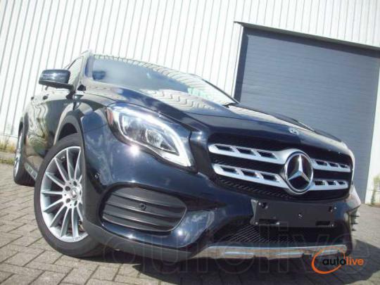 Mercedes-Benz GLA 180 Business Solution (EU6.2) - 1