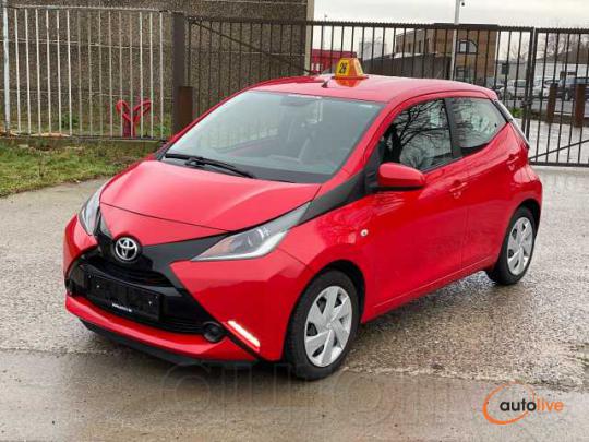 Toyota Aygo 1.0i VVT-i   automatique - 1