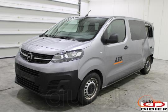 OPEL VIVARO - 1