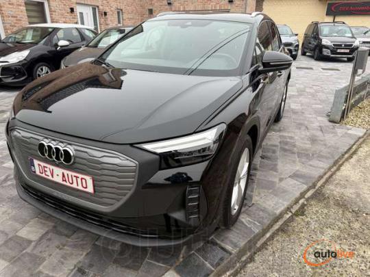 Audi Q4 e-tron - 1