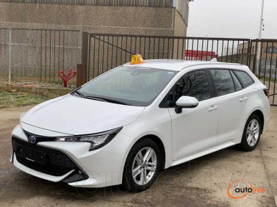 Toyota Corolla SW 1.8 Hybrid Dynamic GPF e-CVT - 1