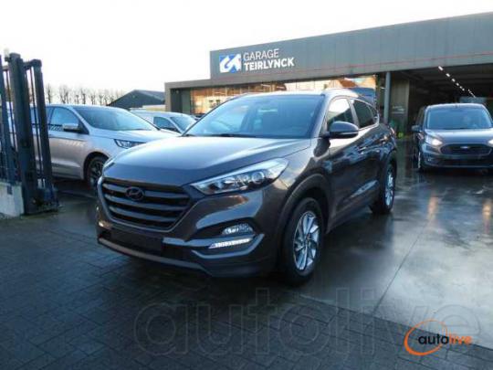 Hyundai Tucson 1.6 i benzine 177pk 4WD Automaat Business Camera '17 69000km (35280) - 1