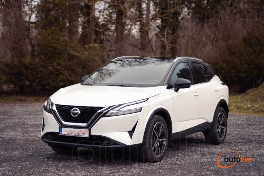 NISSAN QASHQAI Mild-Hybrid 140 PK MT 2WD MY21 TEKNA - 1