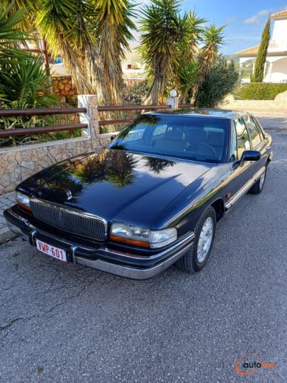 BUICK PARK AVENUE - 1