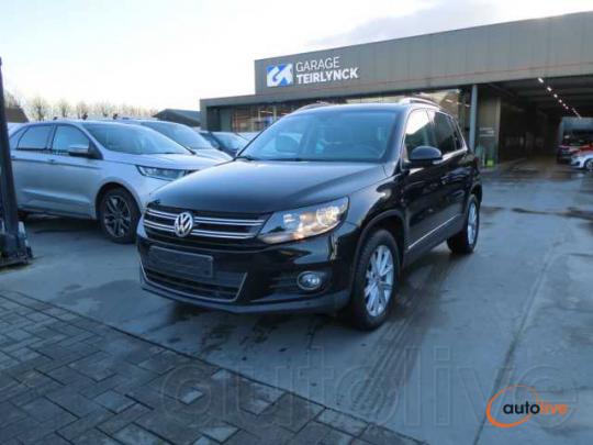 Volkswagen Tiguan 2.0 TDi 140pk Business Luxe Leder Open Dak '12 224000km (56823) - 1