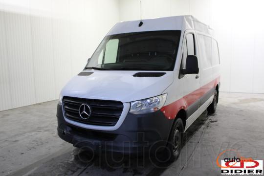 MERCEDES-BENZ SPRINTER - 1