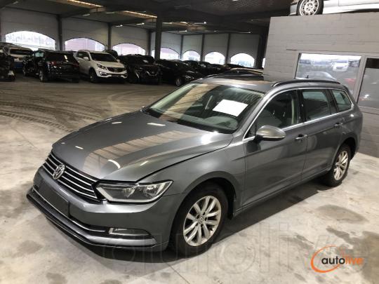 VOLKSWAGEN PASSAT COMFORT 1.6 TDI DSG - 1