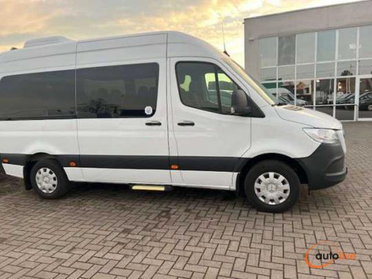 Mercedes-Benz Sprinter 315 cdi mobility rolstoelbus € 79950 EX BTW - 1