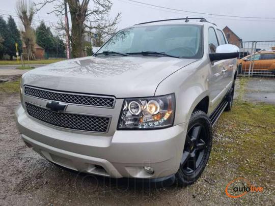 Chevrolet Avalanche - 1