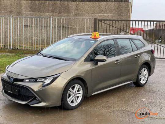 Toyota Corolla SW 1.8 Hybrid Dynamic GPF e-CVT - 1