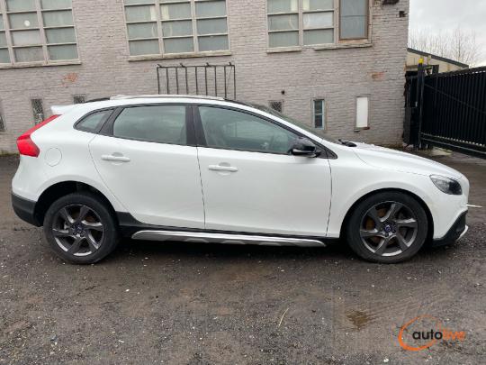 VOLVO V40 V 40 CROSS COUNTRY S - 1