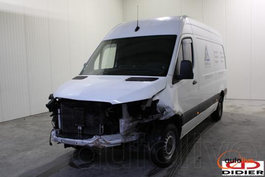 MERCEDES-BENZ SPRINTER - 1