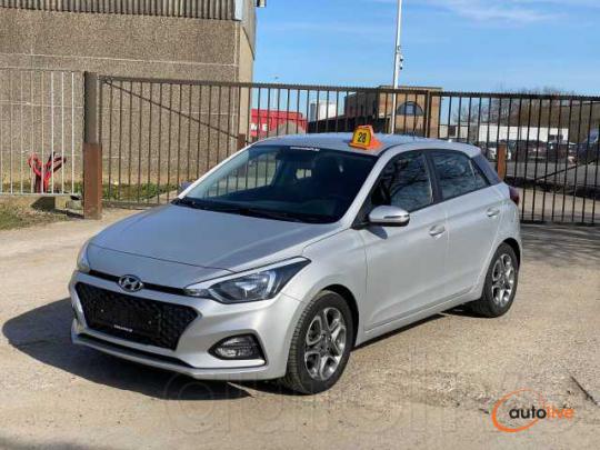 Hyundai i20 1.2i Twist - 1