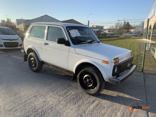 LADA NIVA 4X4    1.7 I - 1