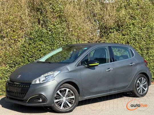 Peugeot 208 1.2i+NAVI+AIRCO+GRIS MAT+JANTES+EURO 6B - 1