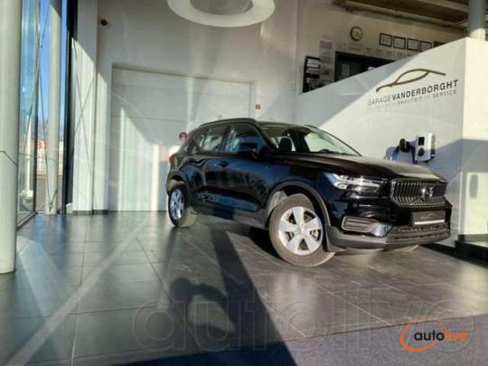 Volvo XC40 VOLVO XC 40 MOMENTUM BENZINE SLECHTS 11000KM - 1