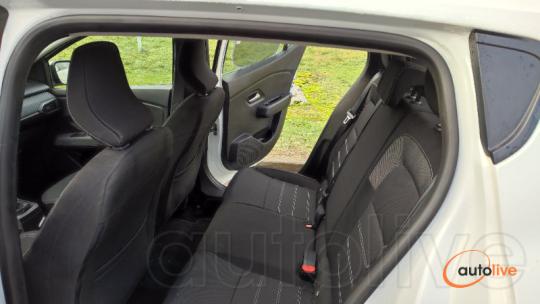 Dacia Sandero 999 CC, Tce 90 CV, boite CVT automatique - 1