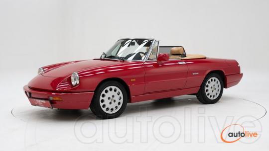 Alfa Romeo 2000 Spider 4 '91 CH09768 - 1