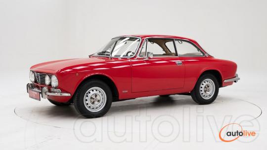 Alfa Romeo 2000 GT Veloce '74 CH23344 - 1