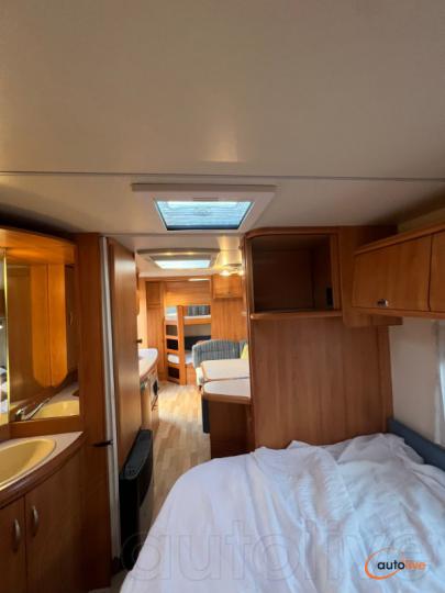 TOP ONDERHOUDEN CARAVAN HOBBY 560 kmfe DE LUXE - 1