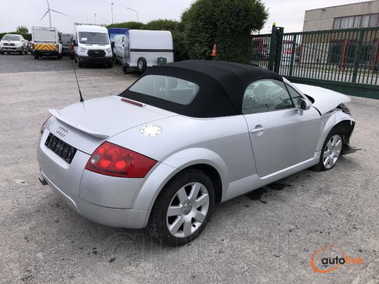 AUDI TT ROADSTER 180 - 1