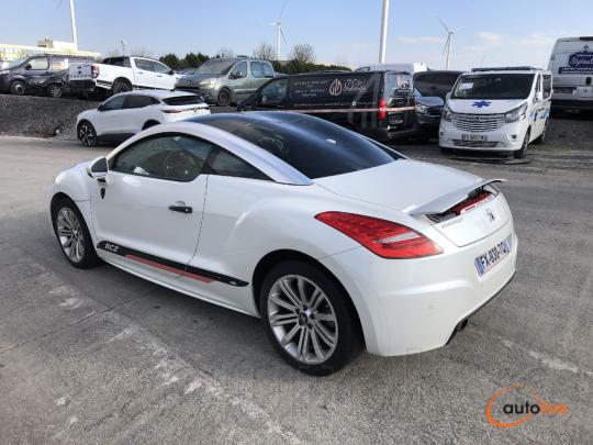PEUGEOT RCZ 1.6 TURBO - 1