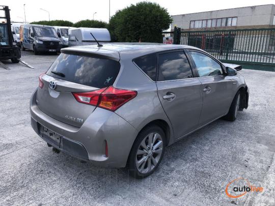 TOYOTA AURIS 1.8 HYBRIDE 2ZR - 1