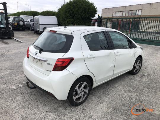 TOYOTA YARIS DYNAMIC - 1