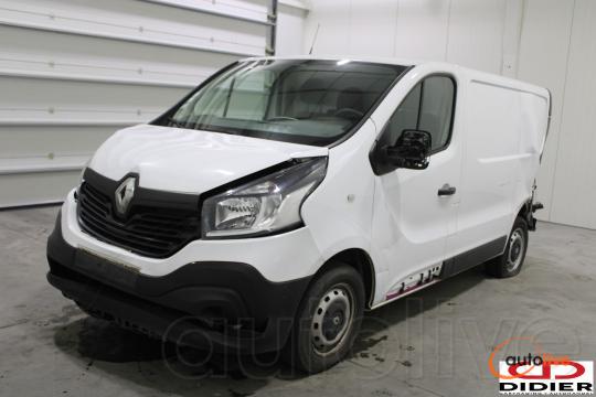 RENAULT TRAFIC - 1