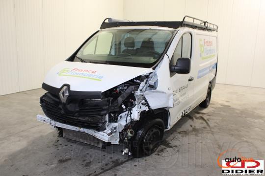 RENAULT TRAFIC - 1