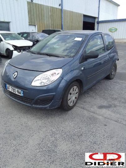 RENAULT TWINGO - 1