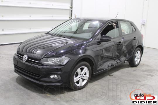 VOLKSWAGEN POLO - 1