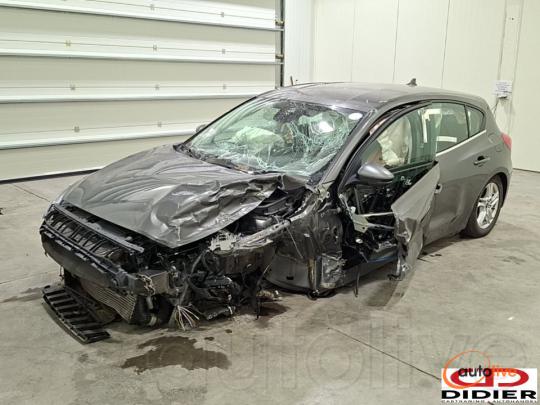 FORD FOCUS - 1