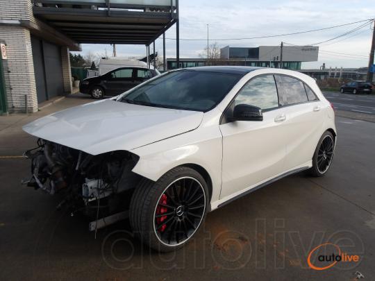 MERCEDES-BENZ A 45 AMG - 1