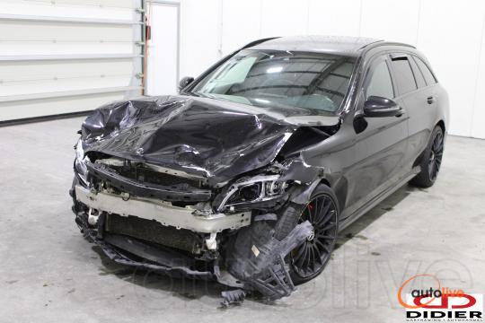 MERCEDES-BENZ C220 - 1