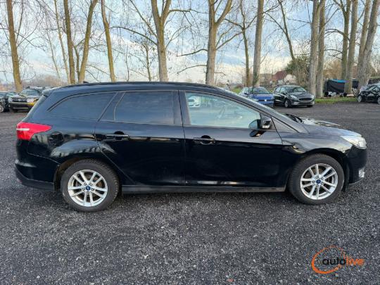 FORD FOCUS TREND - 1