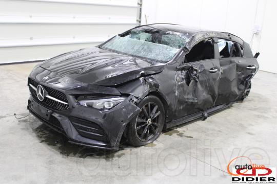 MERCEDES-BENZ CLA250 - 1