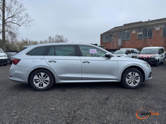 SKODA OCTAVIA AMBITION - 1