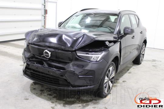 VOLVO XC40 - 1