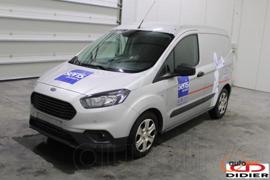 FORD TRANSIT COURIER - 1