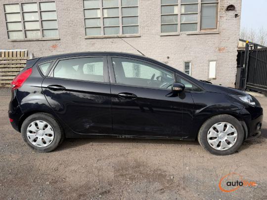 FORD FIESTA TREND - 1