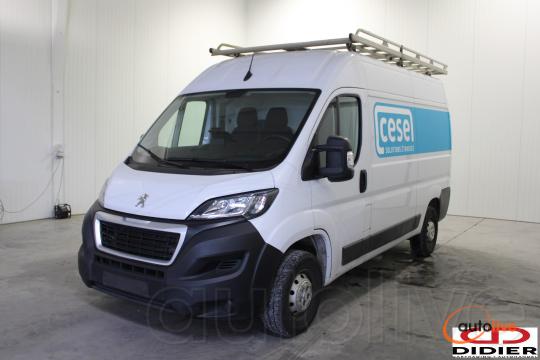 PEUGEOT BOXER - 1