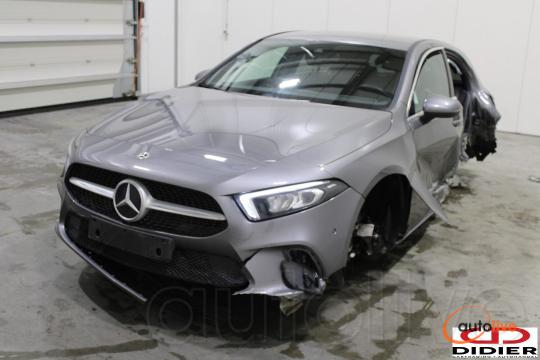 MERCEDES-BENZ A180 - 1